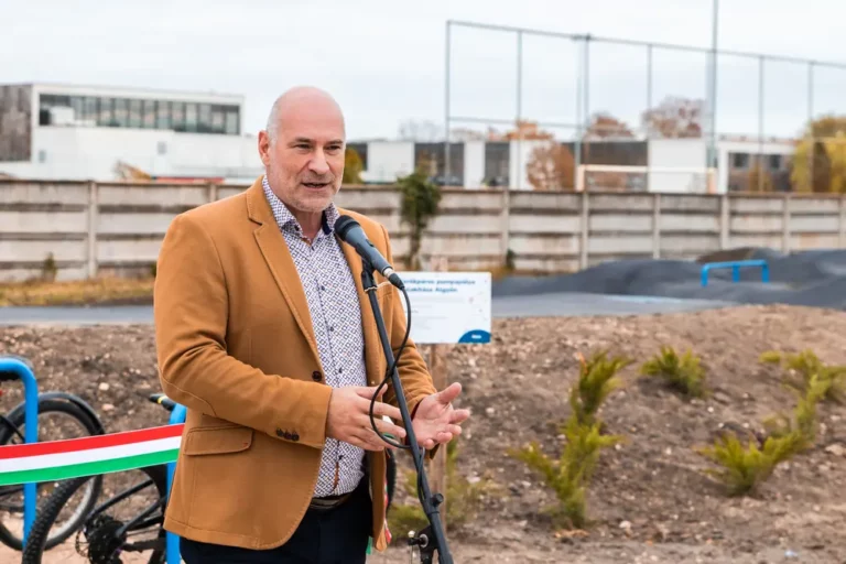 Molnár Áron Algyő háború katonák