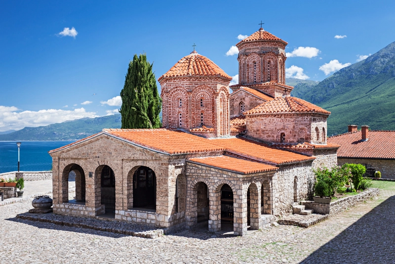 Észak-Macedónia nyaralás Ohrid Ohridi-tó Szent Naum-monostor