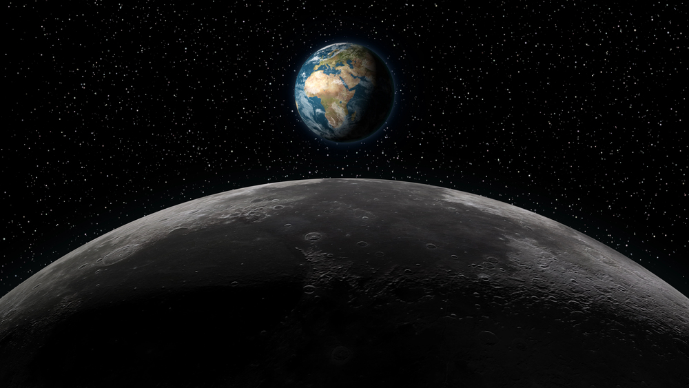 A Hold sötét oldalát is látni fogják az űrhajósok