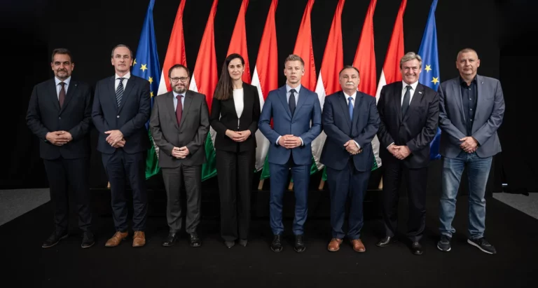 tisza párt kormány miniszterek