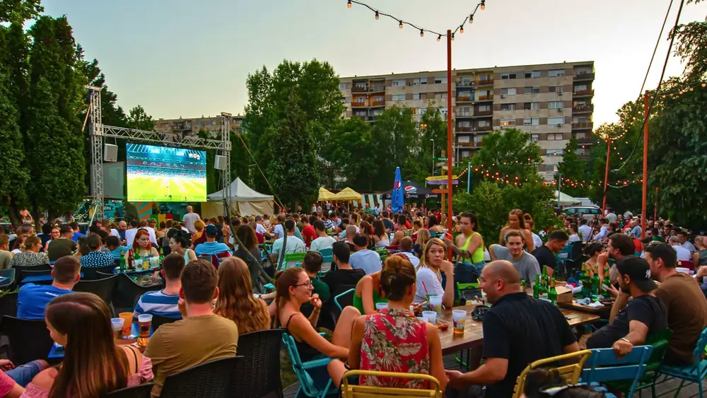 BL-döntő Budapest
Arsenal PSG meccsnézés