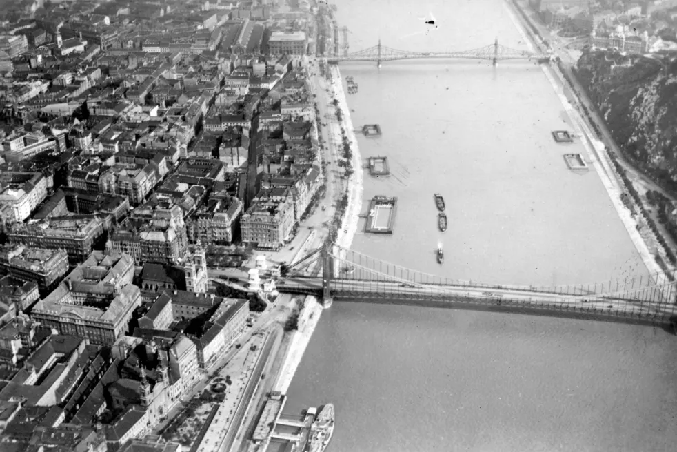 Légifotó a budapesti Duna-fürdőkről 2