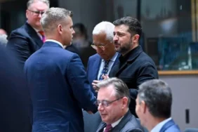 magyar péter volodimir zelenszkij ukraine oroszország európai unió háború