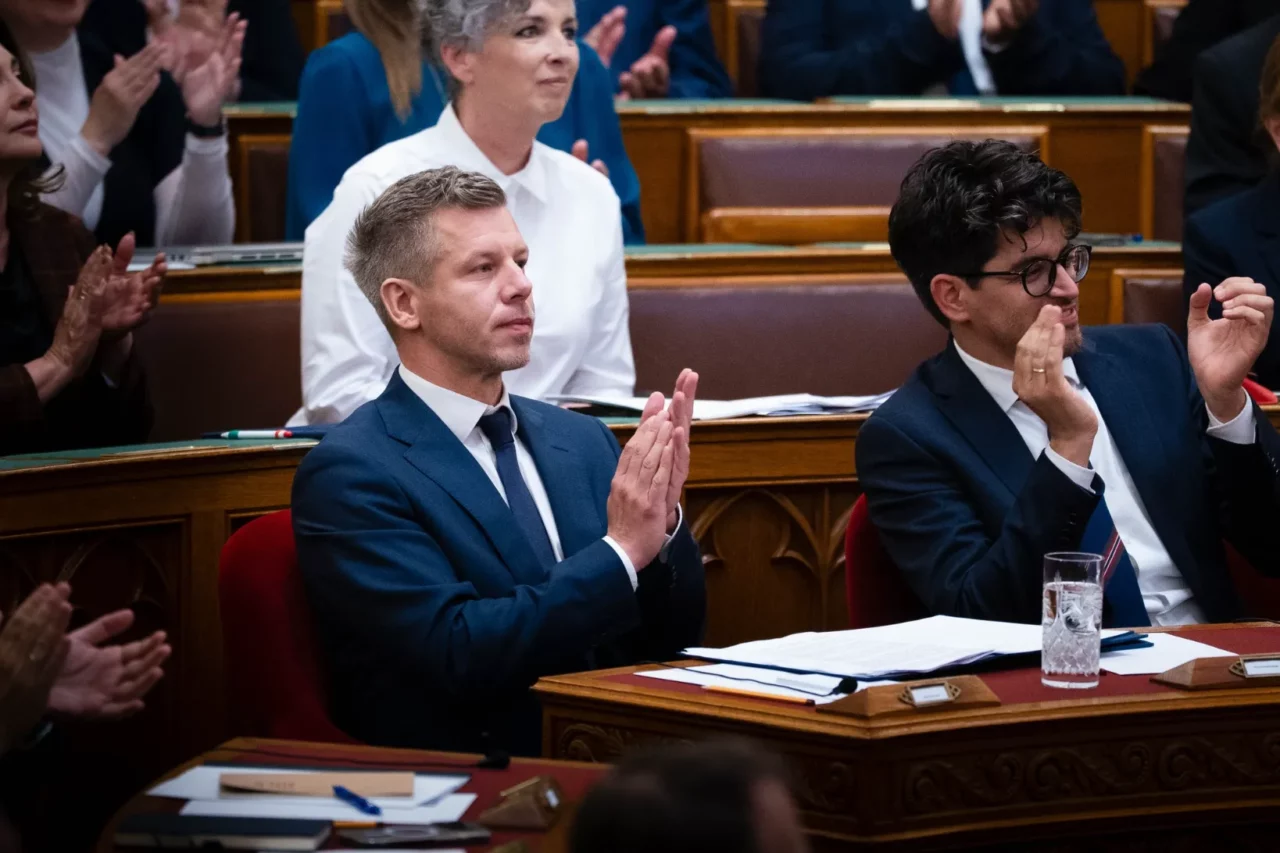 magyar péter velkey györgy kormány parlament