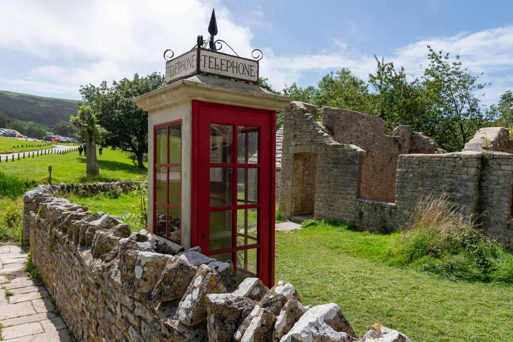 tyneham anglia elhagyatott falu