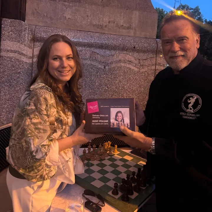 Schwarzenegger és Polgár Judit
