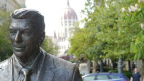 budapest-ronald-reagan