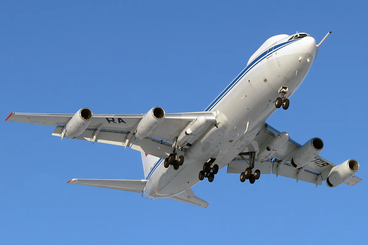 Az Iljusin Il-80 alulról