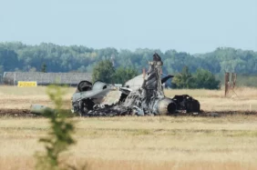 Eddig nem látott képeken a magyar Gripen-baleset