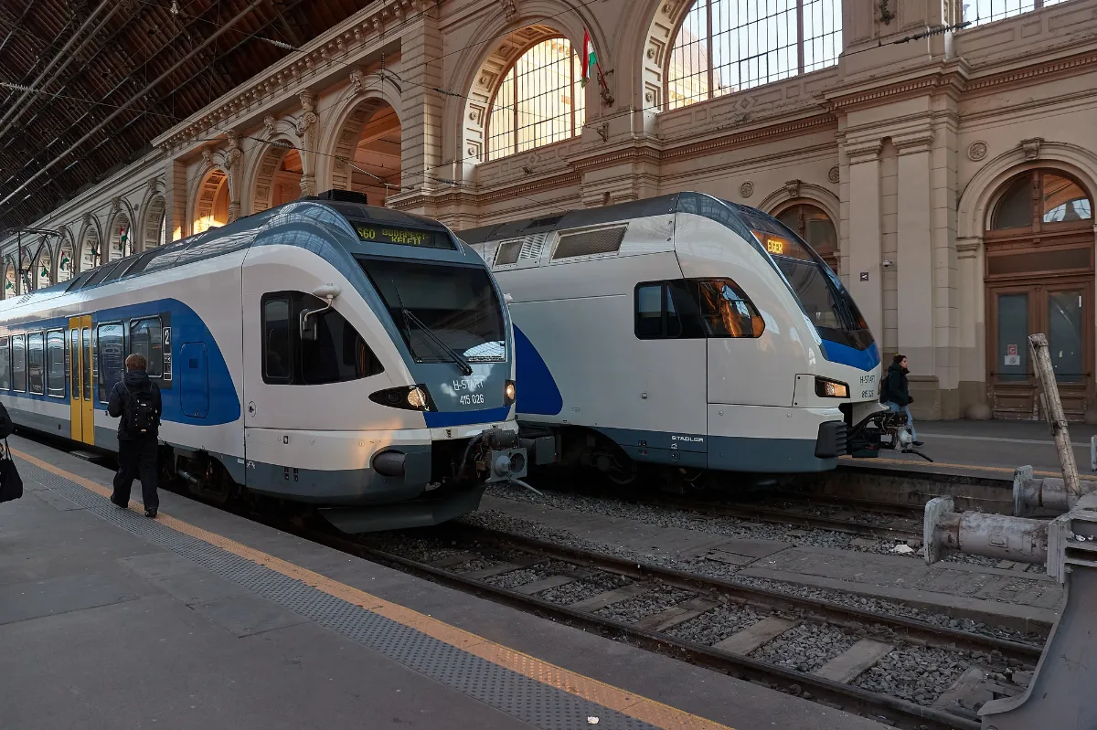 Vonat Vasút MÁV Magyarország Budapest