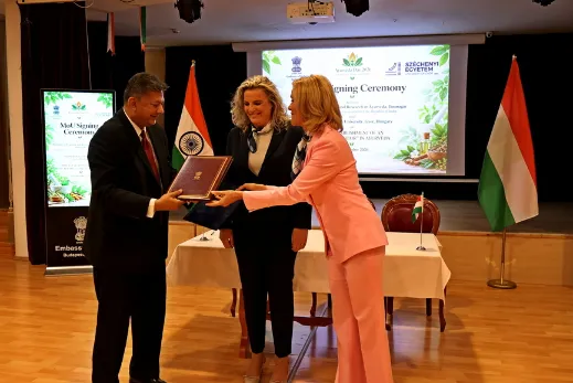 Ajurvéda tanszék indul Győrben India és Magyarország együttműködésében