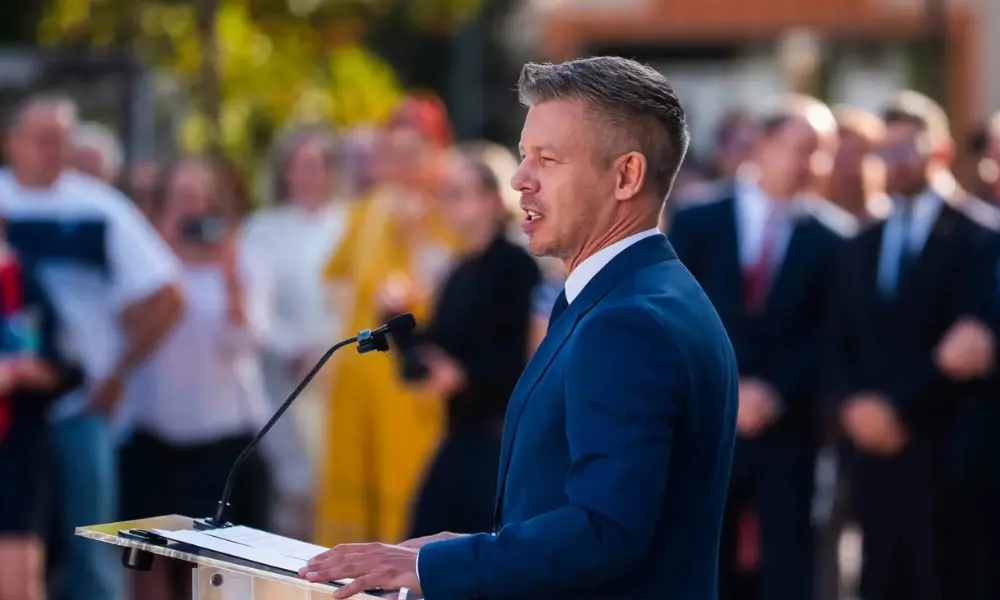 Magyar Péter országjárás Tisza párt