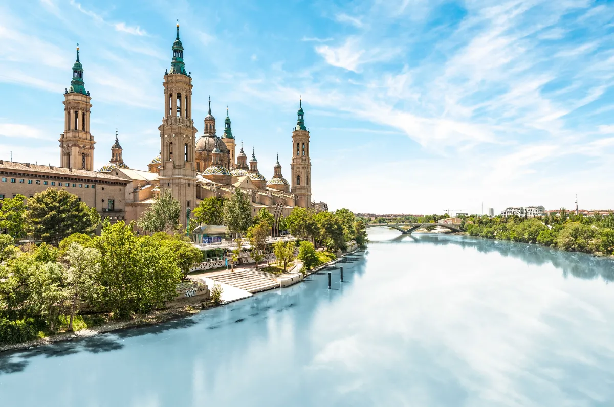 zaragoza spanyolország budapest airport lehetséges úti cél