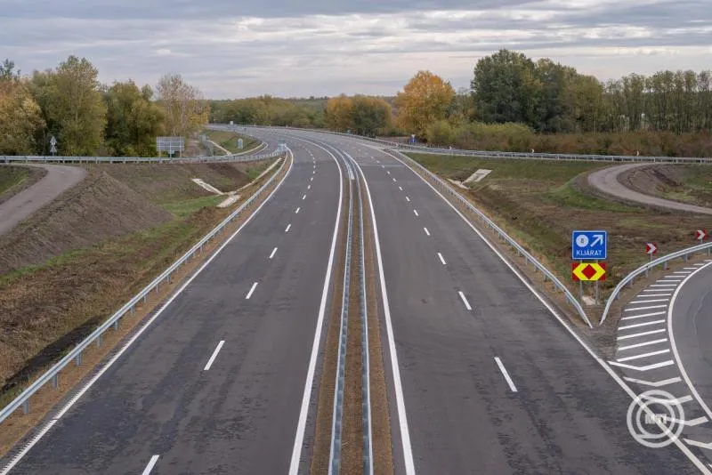 M49-es gyorsforgalmi út Vitézy Dávid