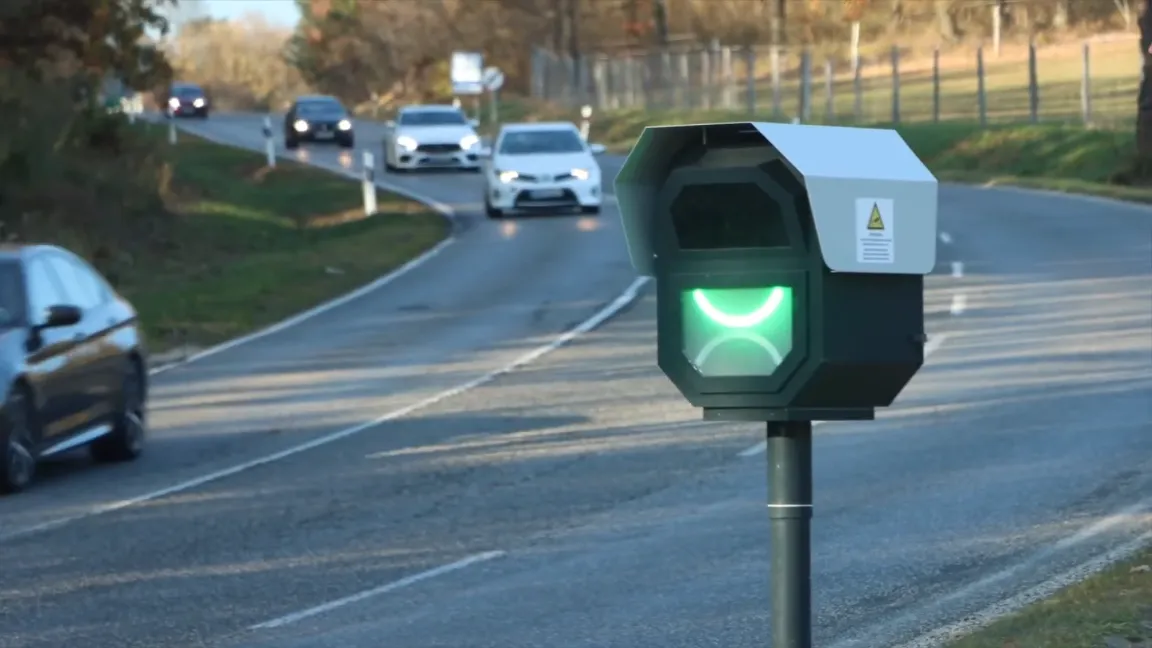 magyarország m1-es autópálya traffipax sebességmérő kamera traffipack