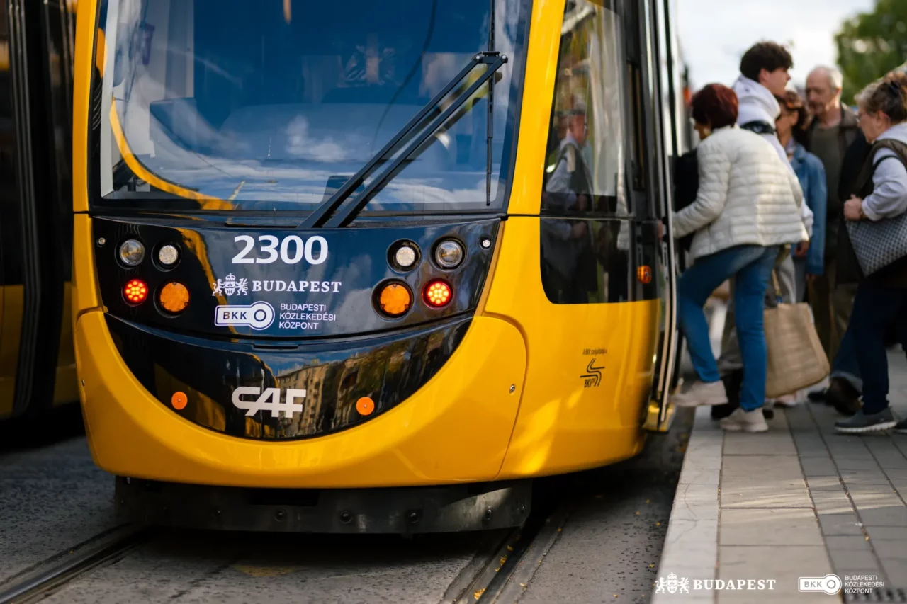 villamos budapest bkk járatmódosítások közlekedési változások október 23